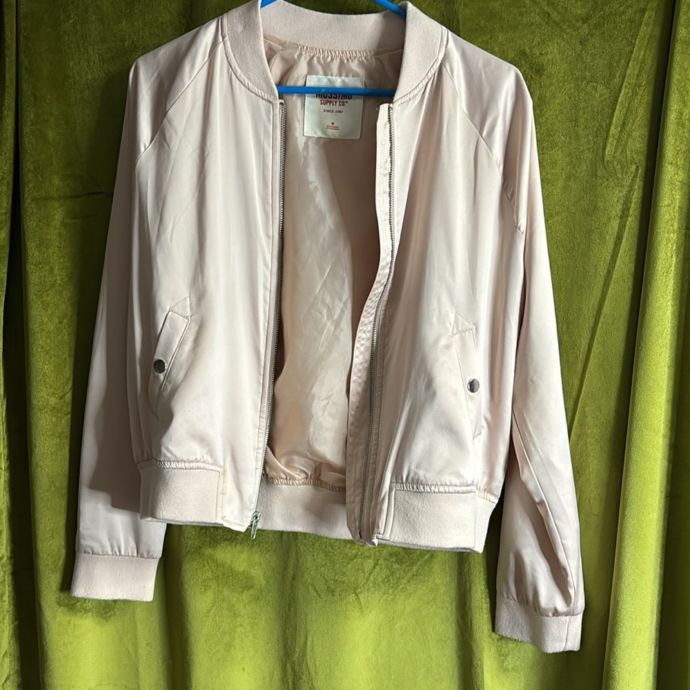 💕Mossimo lightweight jacket size M💕